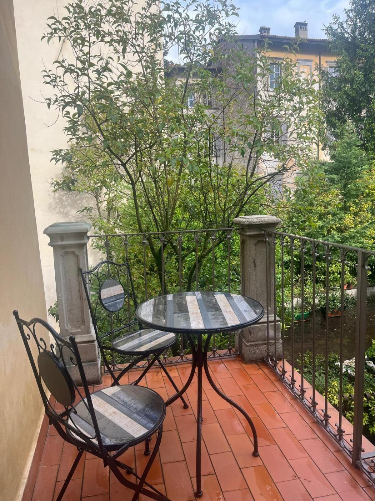 La Casa Di Mat Charme&Relax Apartman Bergamo Kültér fotó